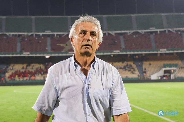 哈利霍季奇：仍难以接受离任摩洛哥主帅一事，但我还是会感谢足球